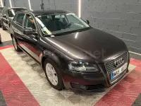 Usado Audi A3 Attraction 105 CV (77 kW) 2009 Gris / plata Utilitario