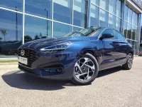 Nuevo Hyundai i30 100 CV (73 kW) 2026 Azul Berlina