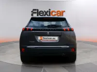 Usado Peugeot 2008 Active 110 CV (80 kW) 2021 Gris SUV