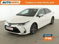 Usado Toyota Corolla Style 122 CV (89 kW) 2022 Blanco Berlina