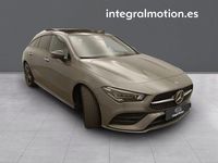 Usado Mercedes CLA200 Shooting Brake 149 CV (109 kW) 2021 Gris Familiar