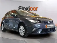 Usado Seat Ibiza Style 80 CV (58 kW) 2023 Gris Utilitario