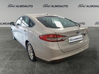 Usado Ford Mondeo Trend 150 HP (110 kW) 2020 Cinzento Sedan