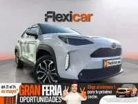 Usado Toyota Yaris Hybrid Active 116 CV (85 kW) 2024 Blanco