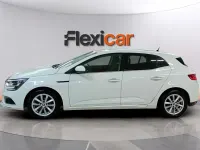 Usado Renault Mégane IV Zen 132 CV (97 kW) 2017 Blanco Berlina
