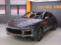Usado Porsche Cayenne 462 CV (339 kW) 2020 Gris / plata SUV