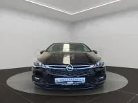 Usado Opel Astra Business 110 CV (80 kW) 2016 Negro Berlina