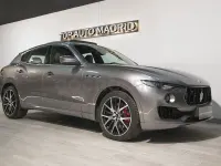 Usado Maserati Levante 275 CV (202 kW) 2021 Gris / plata SUV