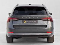 Usado Skoda Octavia Style 204 CV (150 kW) 2021 Gris / plata Familiar