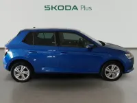Usado Skoda Fabia Ambition 95 CV (69 kW) 2019 Azul Utilitario