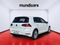 Usado VW Golf VII Advance 131 CV (96 kW) 2019 Blanco Berlina