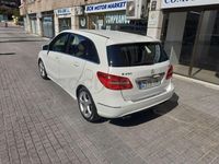Usado Mercedes B200 140 CV (102 kW) 2012 Blanco Monovolumen