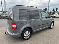 Usado VW Caddy Comfortline 109 CV (80 kW) 2012 Gris / plata Monovolumen