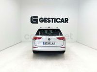 Usado VW Golf VIII 115 CV (84 kW) 2021 Gris / plata Familiar