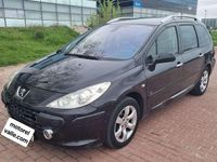 Usado Peugeot 307 109 CV (80 kW) 2007 Negro Familiar