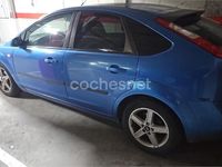 Usado Ford Focus Trend 115 CV (84 kW) 2007 Azul Berlina