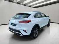 Usado Kia XCeed 120 CV (88 kW) 2023 Blanco SUV