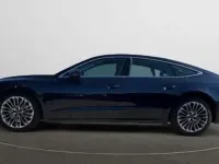 Usado Audi A7 299 CV (219 kW) 2022 Azul Berlina