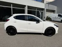 Usado Mazda 2 Homura-Line 90 CV (66 kW) 2022 Blanco Berlina