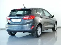 Usado Ford Fiesta Limited 75 CV (55 kW) 2021 Gris Utilitario