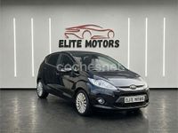 Usado Ford Fiesta Titanium 95 CV (69 kW) 2010 Negro Utilitario