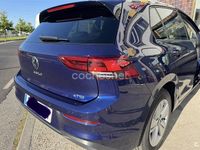 Usado VW Golf VIII Life 110 CV (80 kW) 2024 Azul Berlina