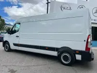 Usado Renault Master 135 CV (99 kW) 2023 Blanco Monovolumen