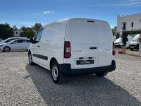 Begagnad Peugeot Partner Tepee Access 75 HK (55 kW) 2018 Vit Minibuss