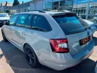 Usado Skoda Octavia RS 245 CV (180 kW) 2019 Gris / plata Familiar