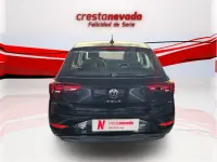 Usado VW Polo Life 110 CV (80 kW) 2022 Utilitario