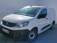 Usado Peugeot Partner Premium 100 CV (73 kW) 2022 Blanco Monovolumen