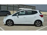 Usado Kia Venga 90 CV (66 kW) 2016 Blanco Utilitario