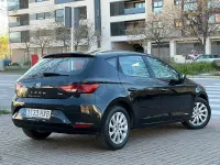 Usado Seat Leon Reference 105 CV (77 kW) 2015 Negro Berlina