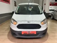 Usado Ford Tourneo Courier Trend 75 CV (55 kW) 2015 Blanco Monovolumen