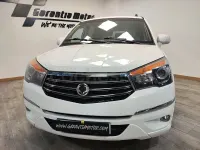 Usado SsangYong Rodius Limited 155 CV (114 kW) 2014 Blanco Monovolumen