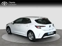 Begagnad Toyota Corolla Active 122 HK (89 kW) 2022 Vit Minibuss