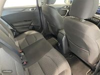 Usado Kia Ceed 100 CV (73 kW) 2024 Azul Utilitario