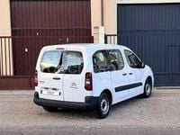 Usado Citroën Berlingo Feel 100 CV (73 kW) 2018 Blanco Monovolumen