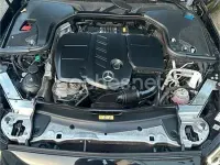 Usado Mercedes E300 306 CV (225 kW) 2022 Negro Berlina