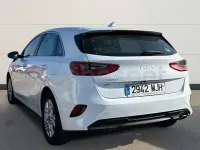 Usado Kia Ceed 136 CV (100 kW) 2023 Blanco Utilitario