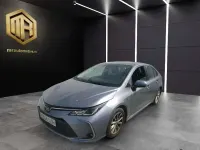 Usado Toyota Corolla Active 122 CV (89 kW) 2019 Gris Berlina