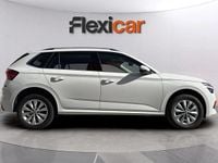 Usado Skoda Kamiq Ambition 110 CV (80 kW) 2021 Blanco SUV