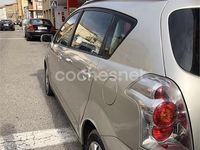 Usado Toyota Corolla Verso Sol 116 CV (85 kW) 2005 Beige Monovolumen