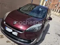Usado Renault Scenic E-Tech Dynamique 110 CV (80 kW) 2012 Granate Monovolumen