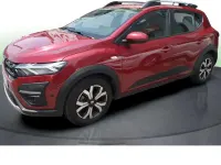 Usado Dacia Sandero Comfort 91 CV (66 kW) 2021 Burdeos Utilitario