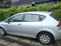Usado Seat Leon 90 CV (66 kW) 2009 Gris / plata Utilitario
