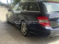 Usado Mercedes C180 156 CV (114 kW) 2010 Azul Familiar