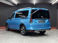 Usado Ford Grand Tourneo Connect Active 102 CV (75 kW) 2022 Azul Monovolumen