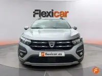 Usado Dacia Sandero Comfort 91 CV (66 kW) 2021 Gris