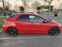 Usado Honda Civic Comfort 140 CV (102 kW) 2006 Rojo Berlina